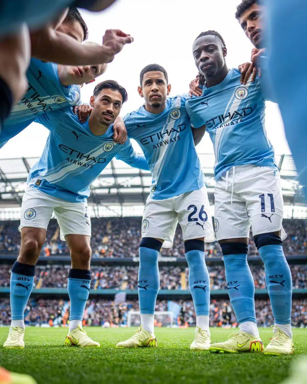 2月26日 19：14欧洲足球萨拉赫姆巴佩48