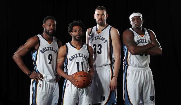 这十年是棒球复兴的十年，是技术变革与传奇谢幕交织的灿烂篇章。