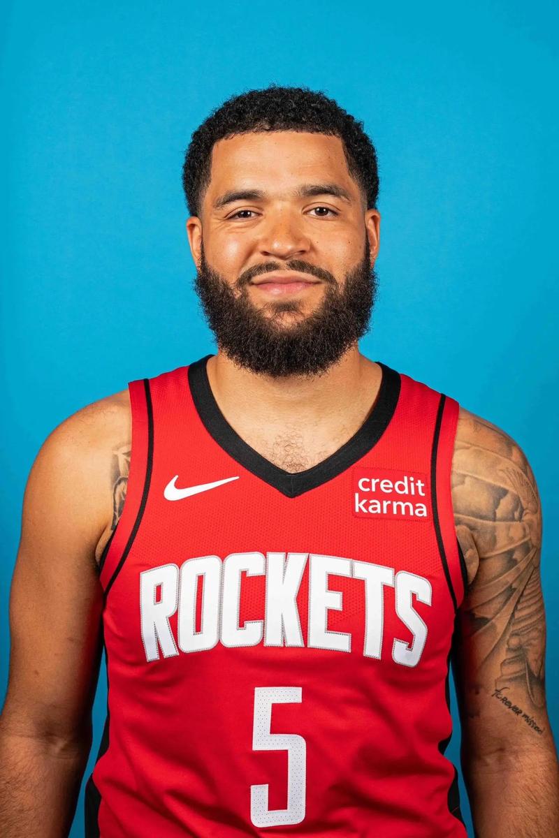 桑德兰全队的跑动量和投入度比之前有下滑，这可能也会是曼城赢球的机会