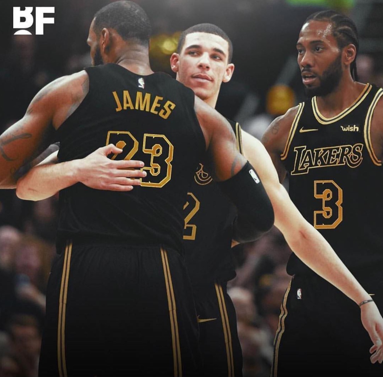 公测前1天，《鸣潮》全球多地登顶