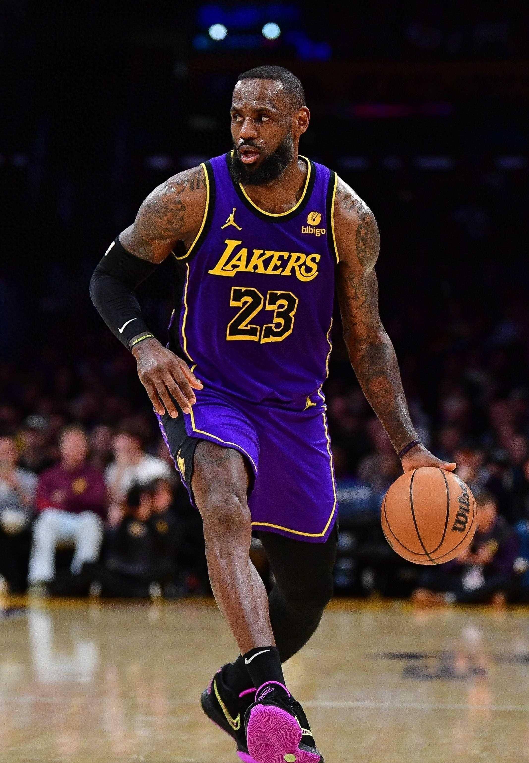 解析迈阿密马林鱼队如何利用其独特的地理位置吸引海量的拉美天才