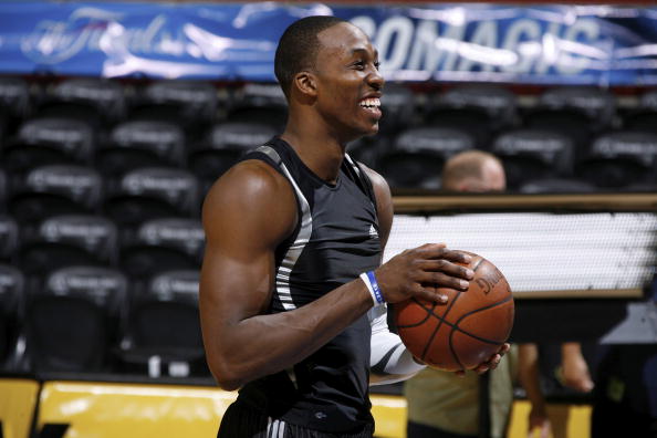 大力神杯已经抵达华盛顿！北京时间6日凌晨正式抽签