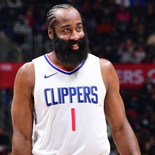 为什么粉红球棒背后的女性健康慈善活动提升了棒球运动的品牌温度