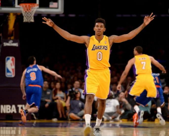 火箭队命中率历史最低，惨败国王陷入困境，杜兰特无奈难救主